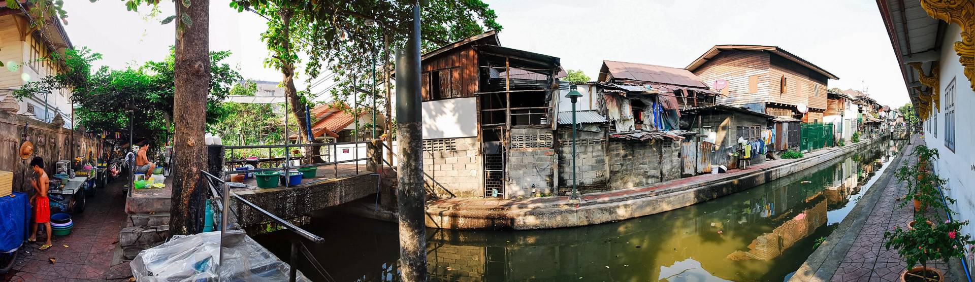 Rop Krung canal in the old town of Bangkok